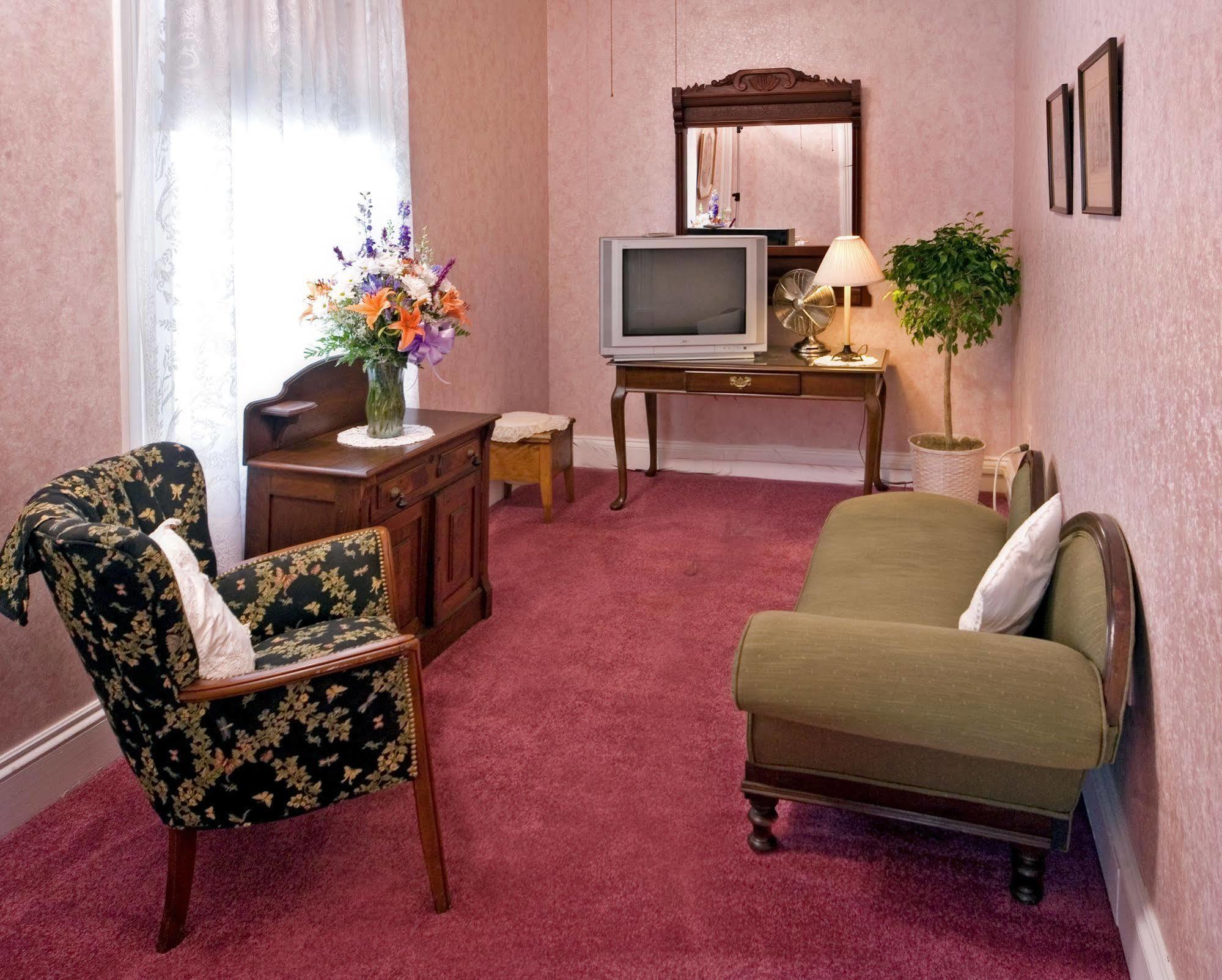 Wilbraham Mansion Hotel Кейп Мей Екстериор снимка