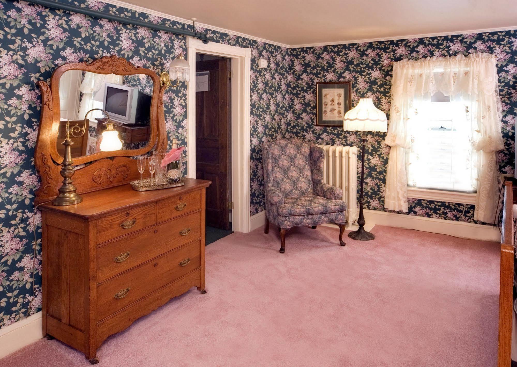 Wilbraham Mansion Hotel Кейп Мей Екстериор снимка
